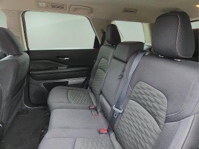 2022 Nissan Pathfinder S 2WD