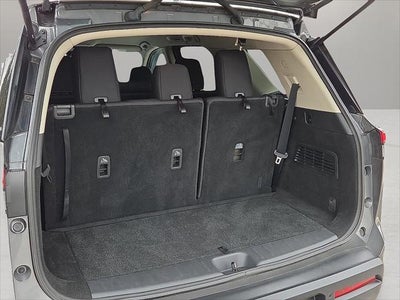 2022 Nissan Pathfinder S 2WD