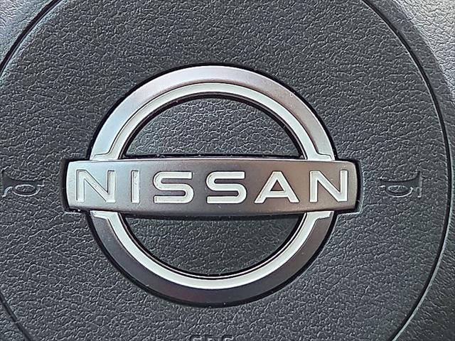 2023 Nissan Pathfinder Platinum FWD