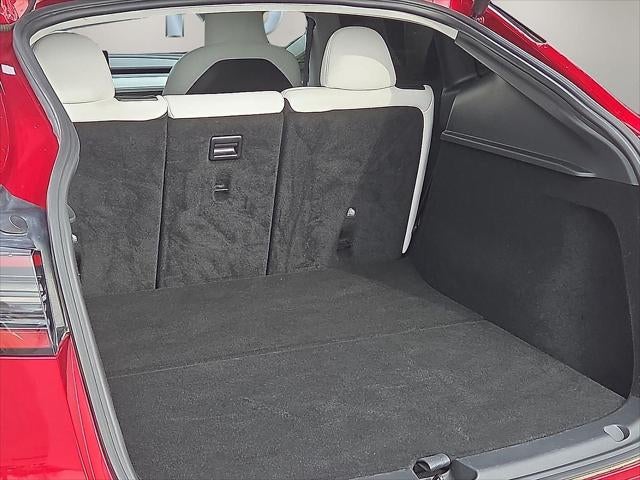 2025 Tesla Model Y Long Range Dual Motor Rear-Wheel Drive