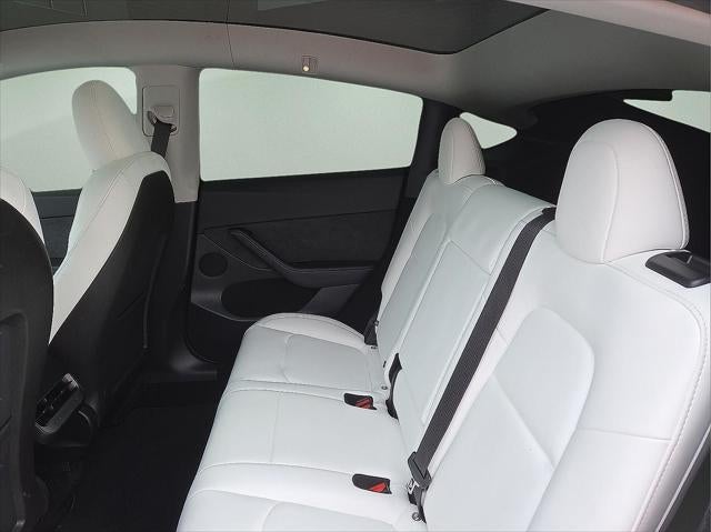 2025 Tesla Model Y Long Range Dual Motor Rear-Wheel Drive