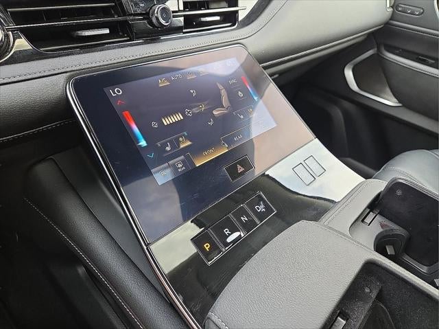 2025 INFINITI QX80 SENSORY AWD