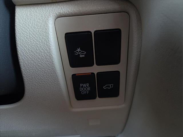 2020 Lexus LX 570 Two-Row