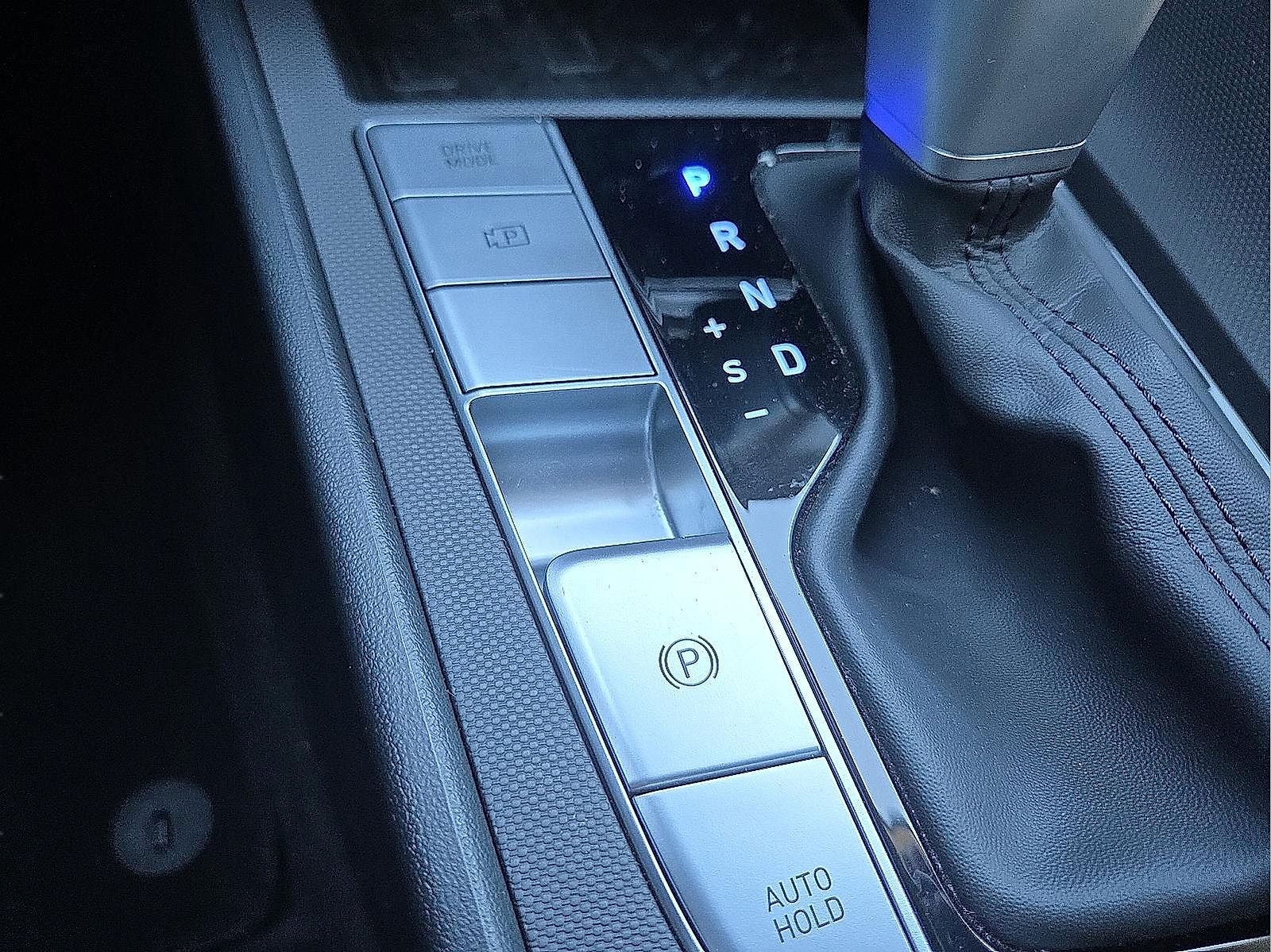 2022 Hyundai Elantra Limited