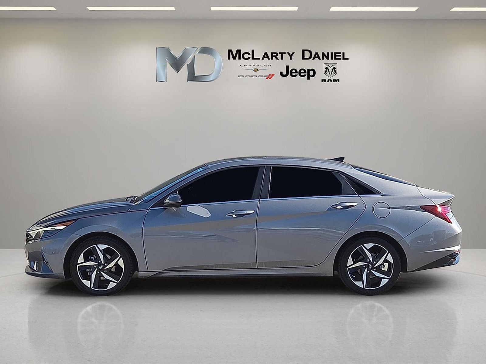 2022 Hyundai Elantra Limited