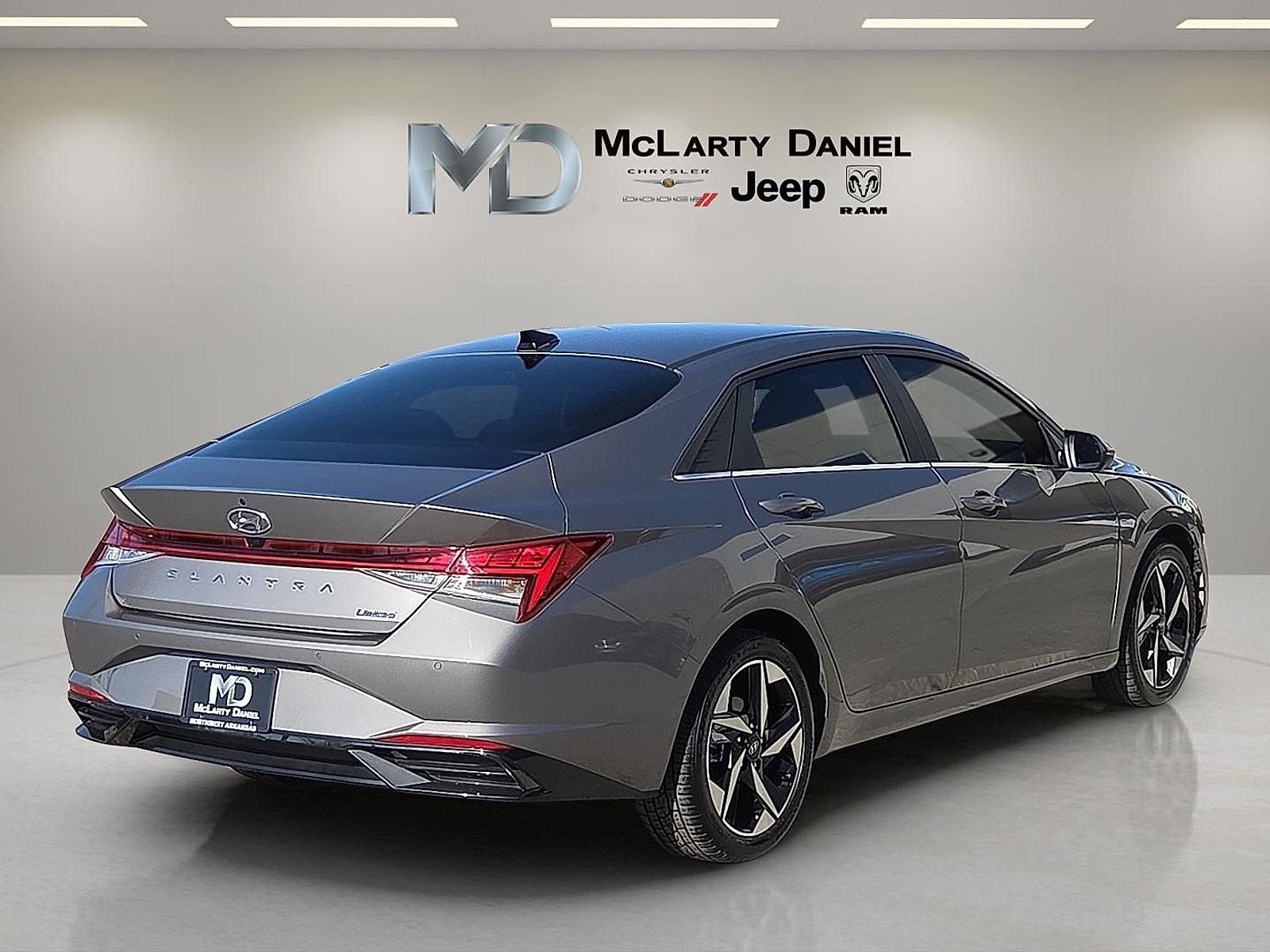 2022 Hyundai Elantra Limited