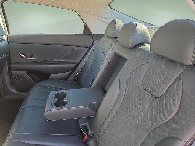 2022 Hyundai Elantra Limited