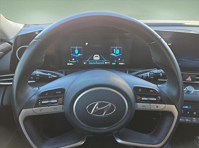2022 Hyundai Elantra Limited