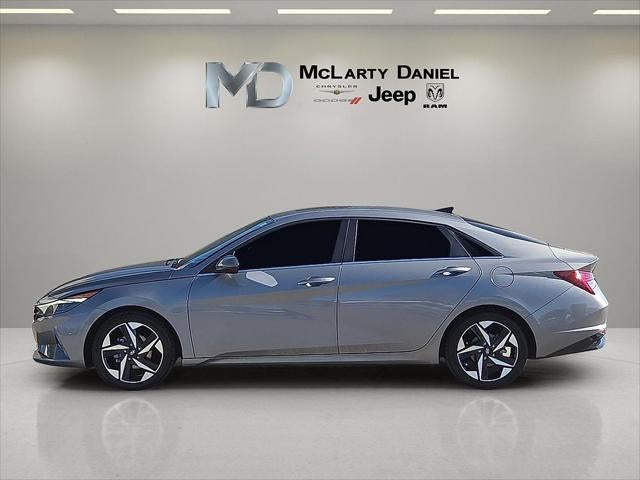 2022 Hyundai Elantra Limited