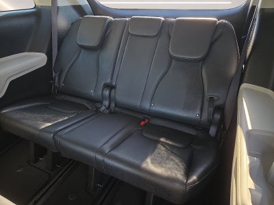 2023 Kia Carnival MPV LX Seat Package