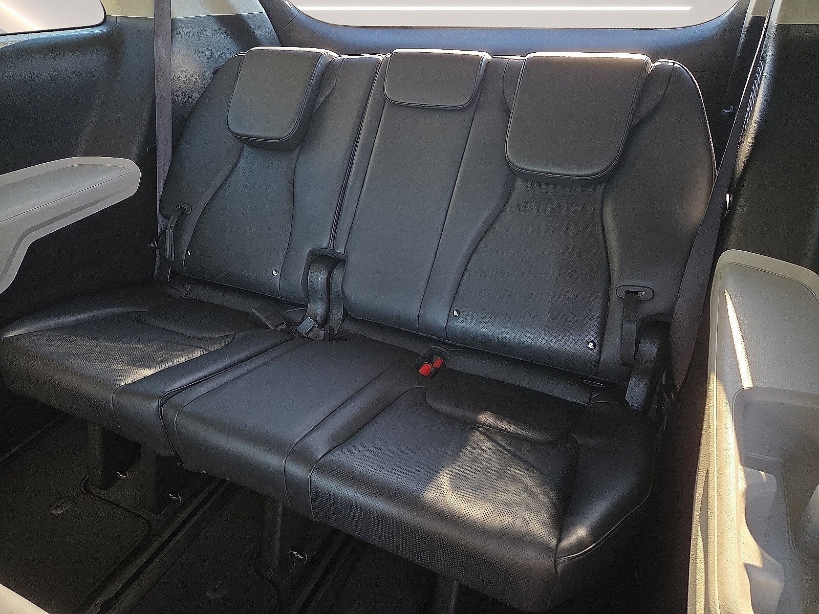 2023 Kia Carnival MPV LX Seat Package