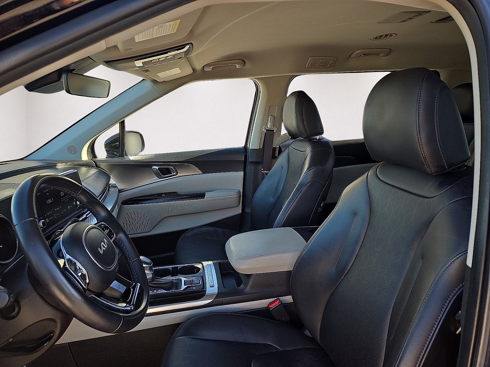 2023 Kia Carnival MPV LX Seat Package