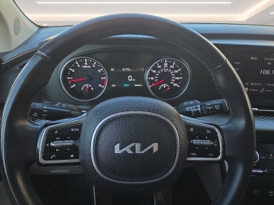 2023 Kia Carnival MPV LX Seat Package