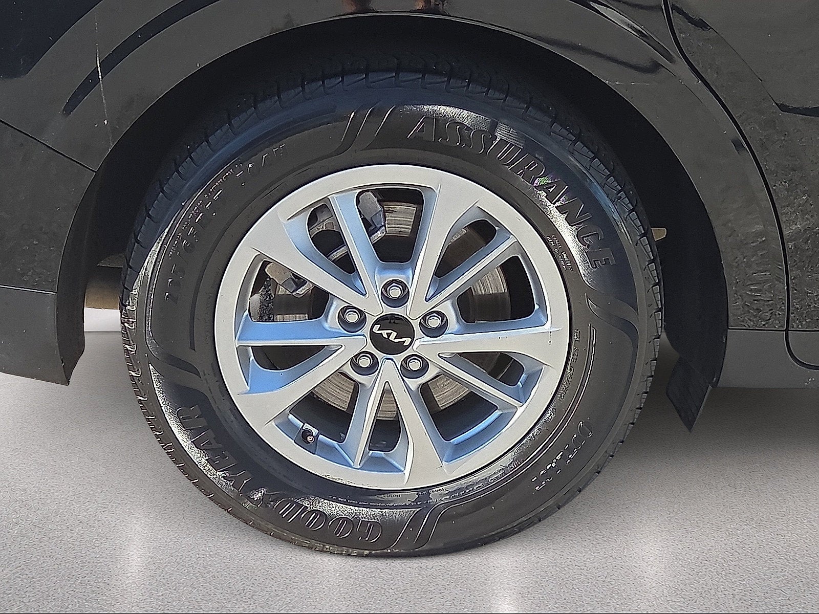 2023 Kia Carnival MPV LX Seat Package