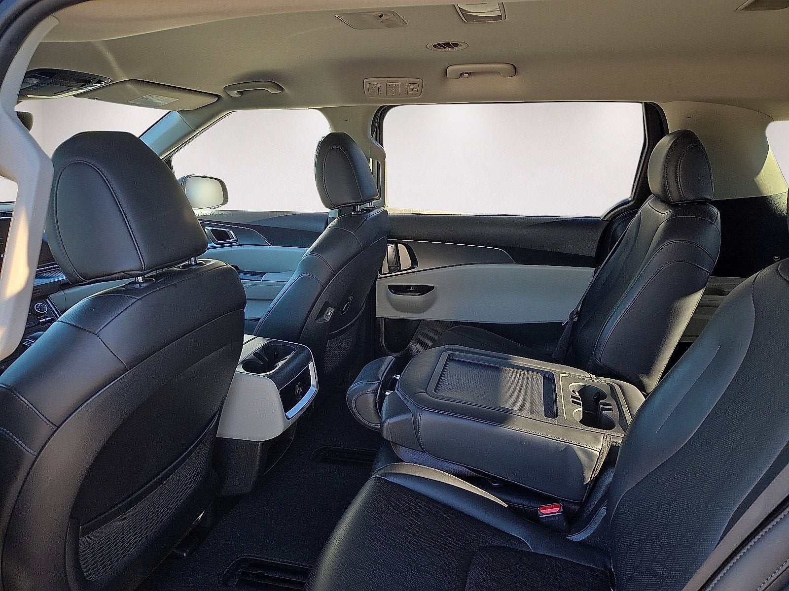2023 Kia Carnival MPV LX Seat Package