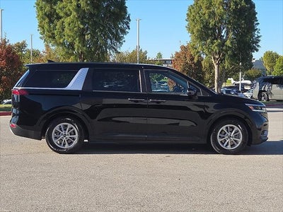 2023 Kia Carnival MPV LX Seat Package