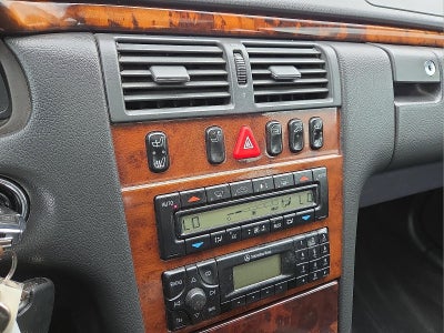 2002 Mercedes-Benz E 320 E 320