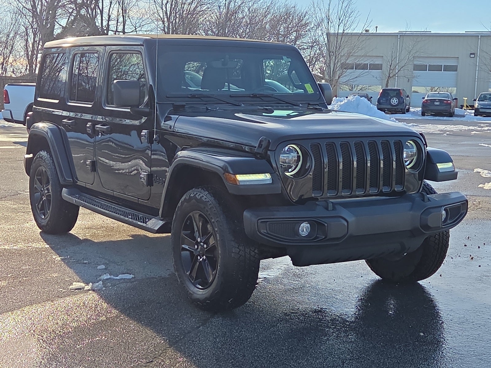 2022 Jeep Wrangler Unlimited Sahara Altitude 4x4
