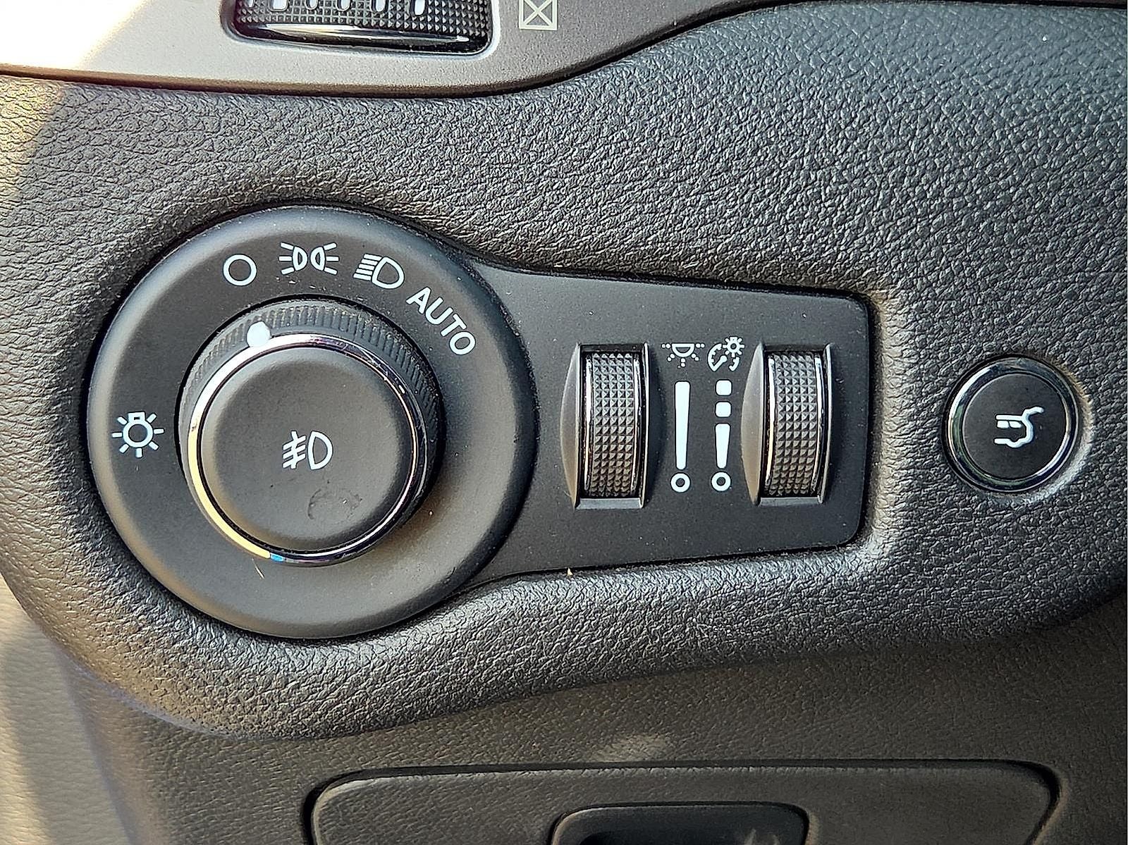 2022 Jeep Cherokee Latitude Lux 4x4