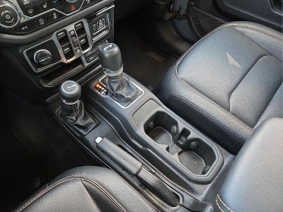 2024 Jeep Wrangler 4-Door Sahara 4x4