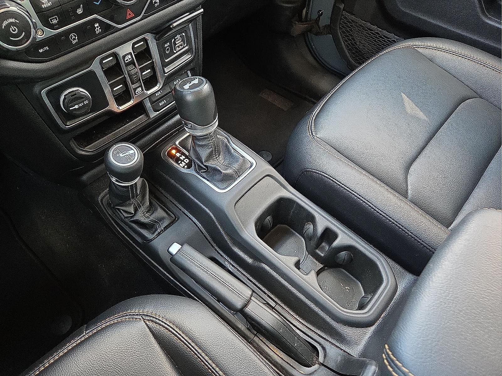 2024 Jeep Wrangler 4-Door Sahara 4x4