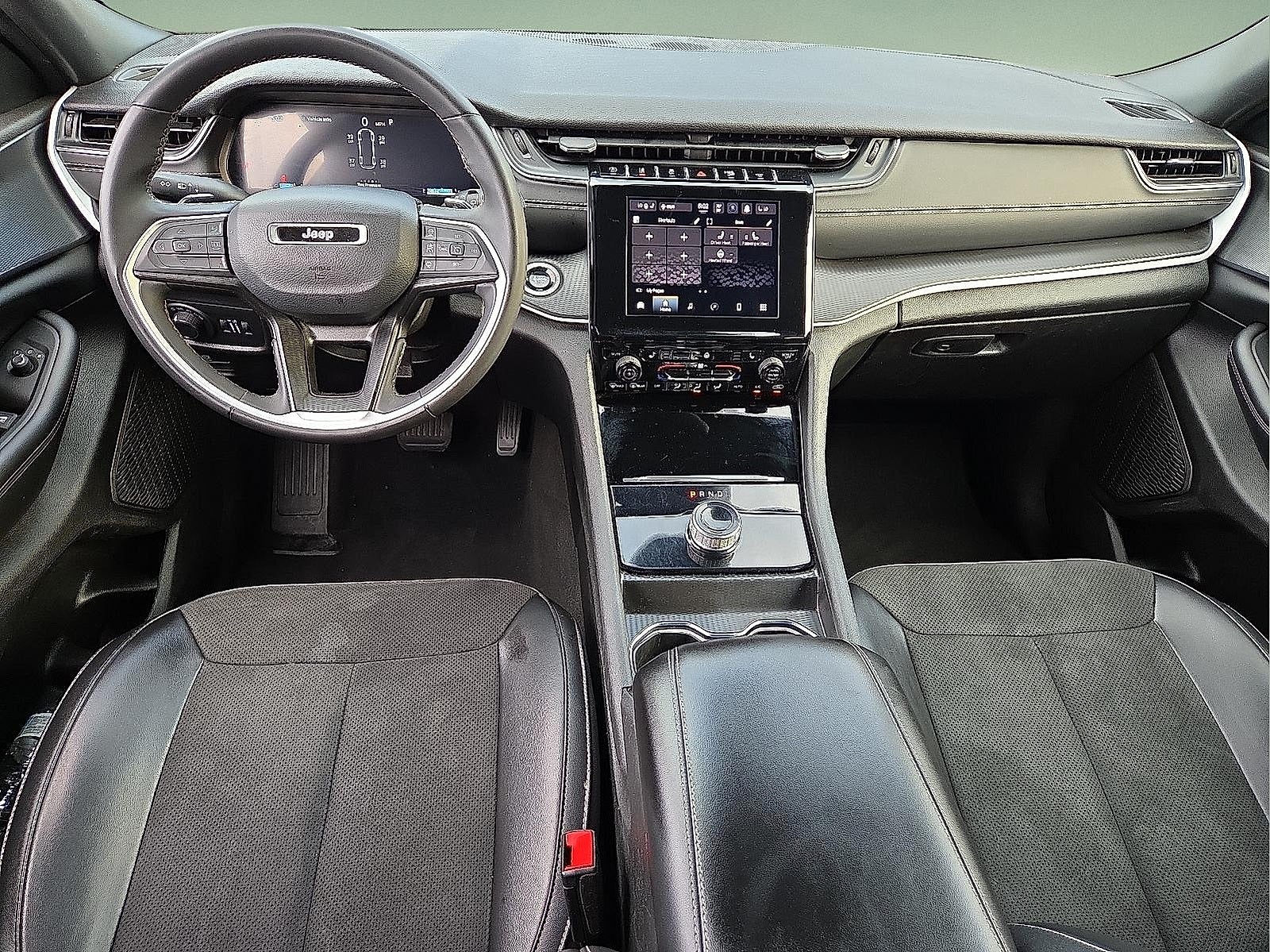 2024 Jeep Grand Cherokee L Altitude 4x4