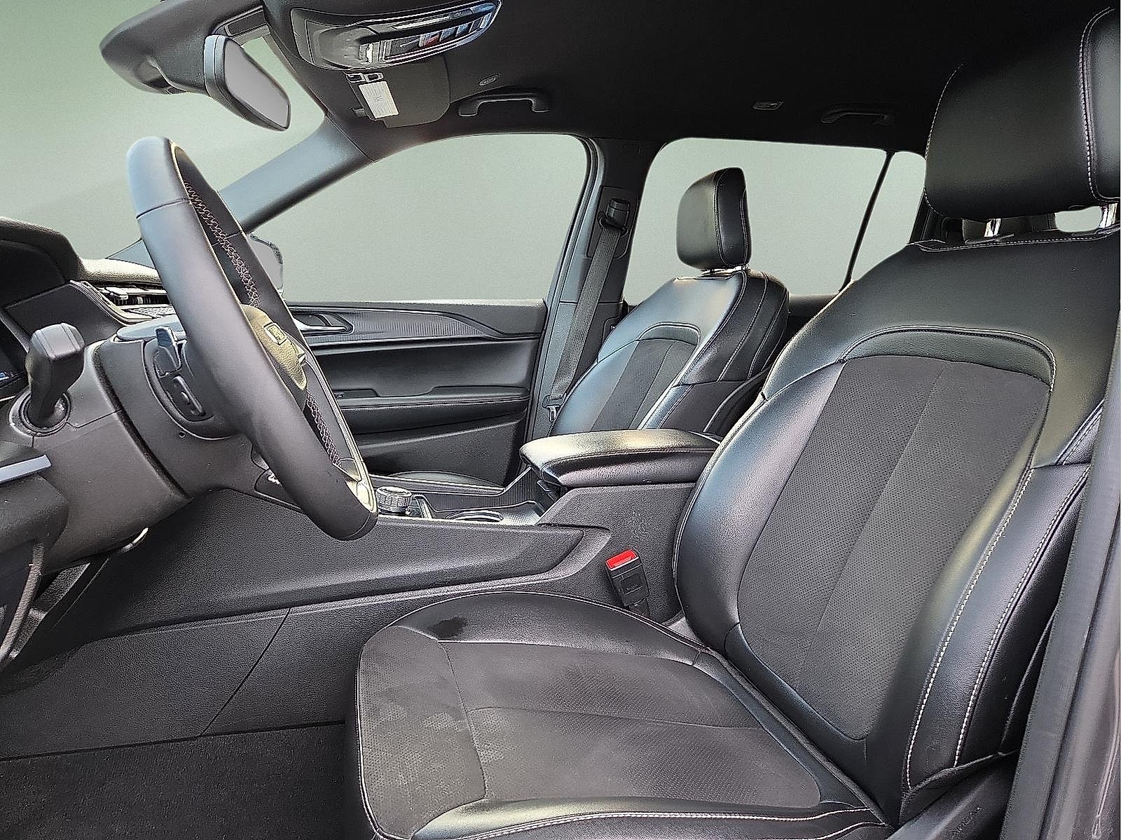 2024 Jeep Grand Cherokee L Altitude 4x4