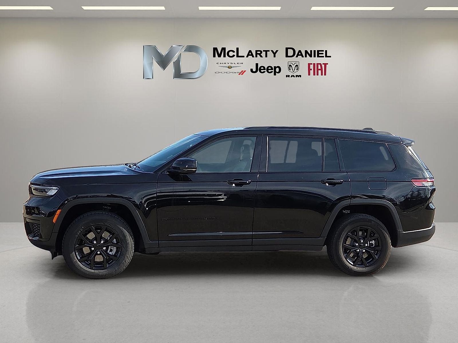 2024 Jeep Grand Cherokee L Altitude 4x4