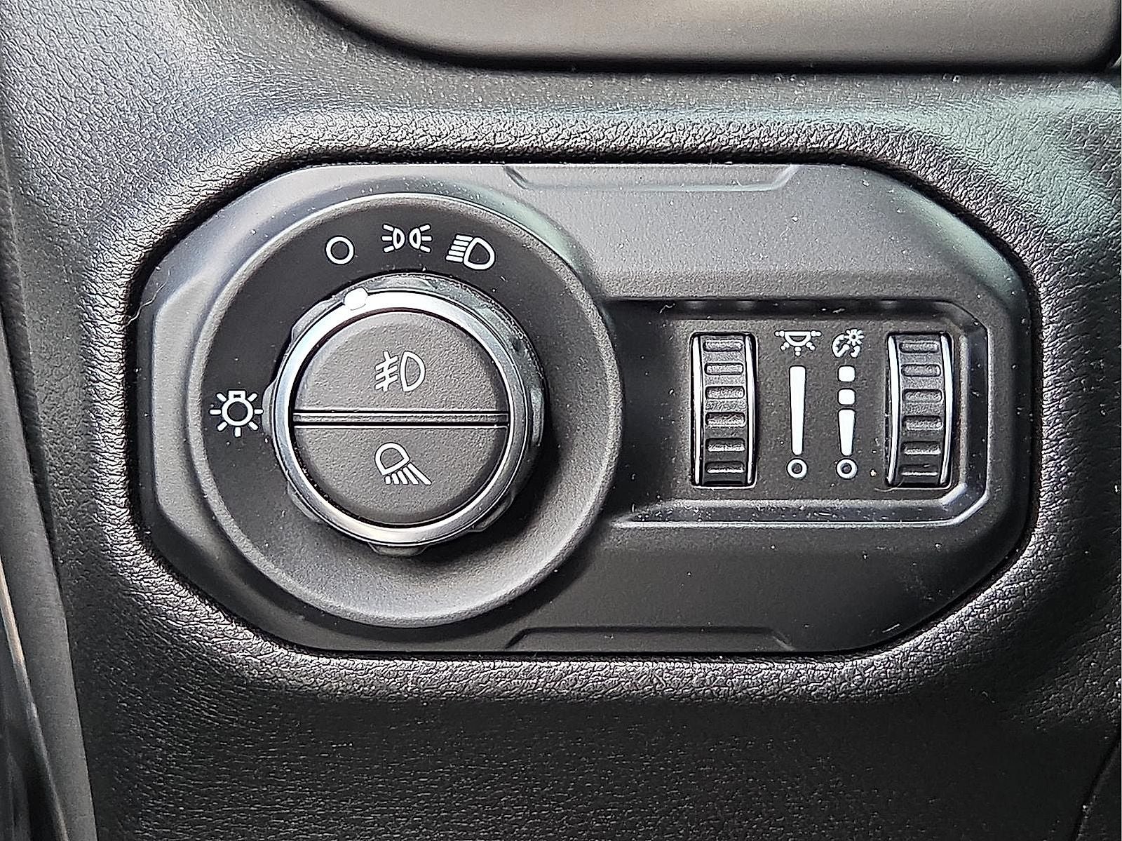 2021 Jeep Gladiator Willys Sport 4x4
