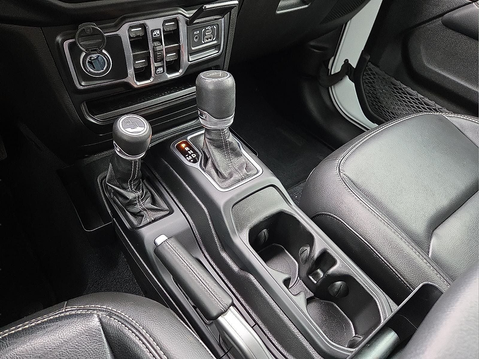 2022 Jeep Gladiator Overland 4x4