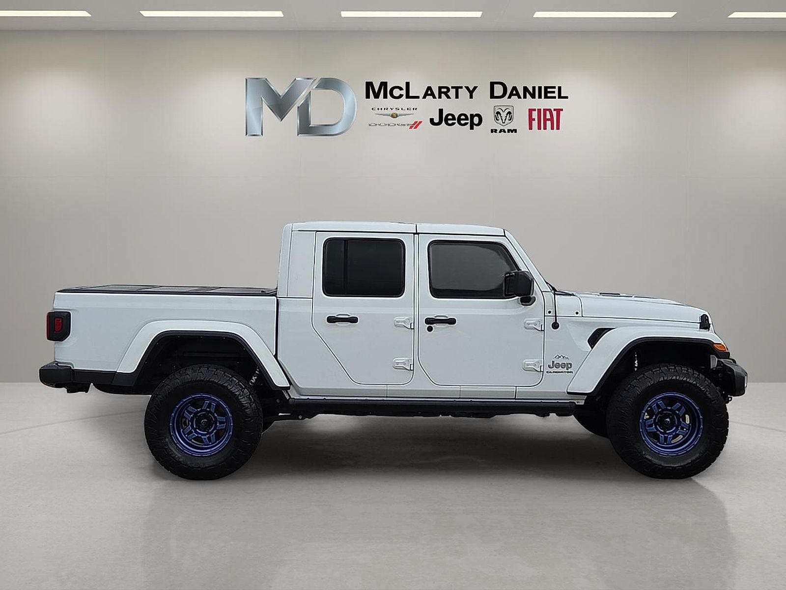 2022 Jeep Gladiator Overland 4x4