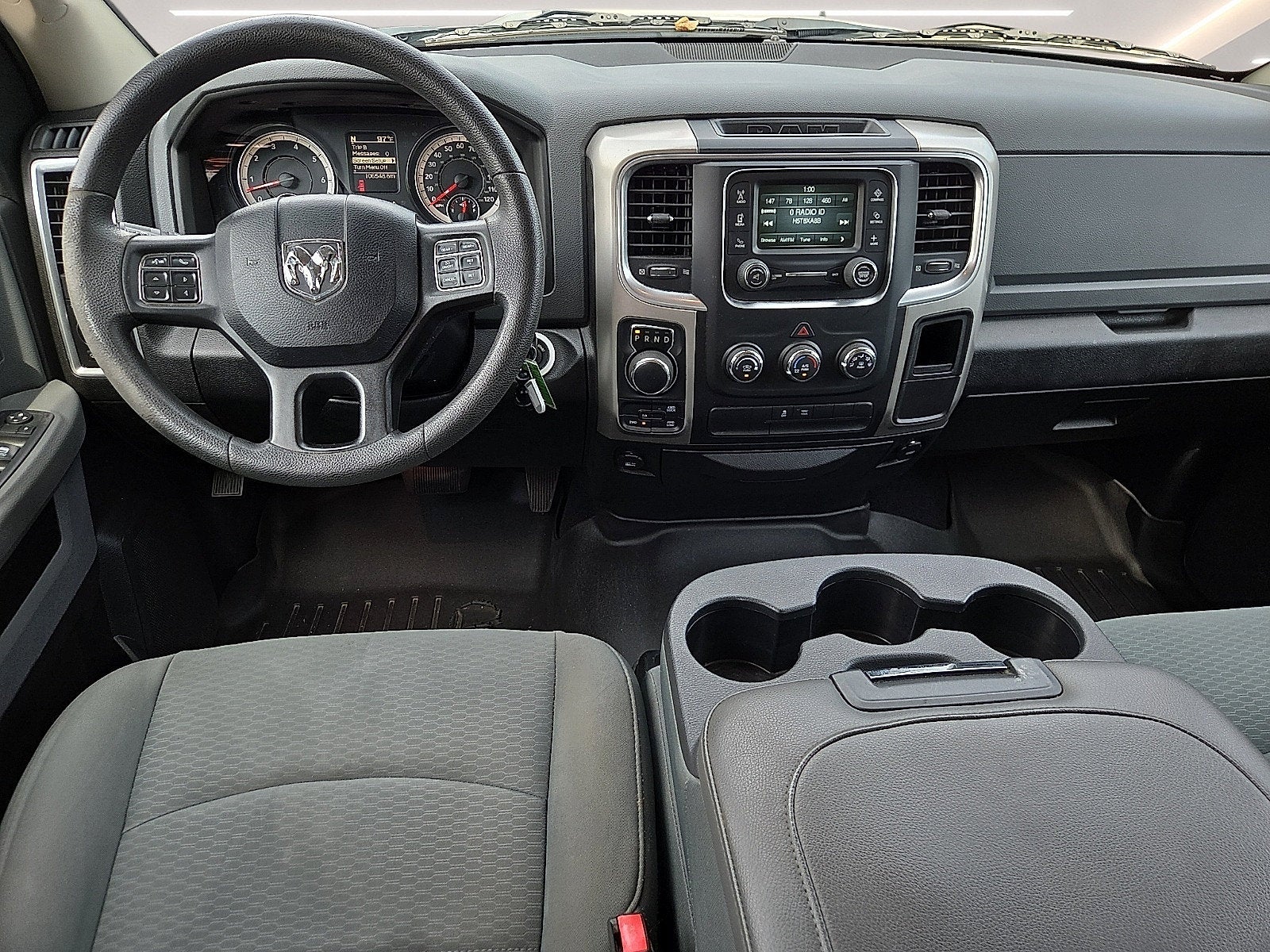 2020 RAM 1500 Classic SLT Crew Cab 4x4 6'4' Box