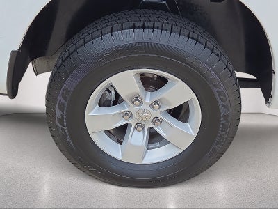2020 RAM 1500 Classic SLT Crew Cab 4x4 6'4' Box
