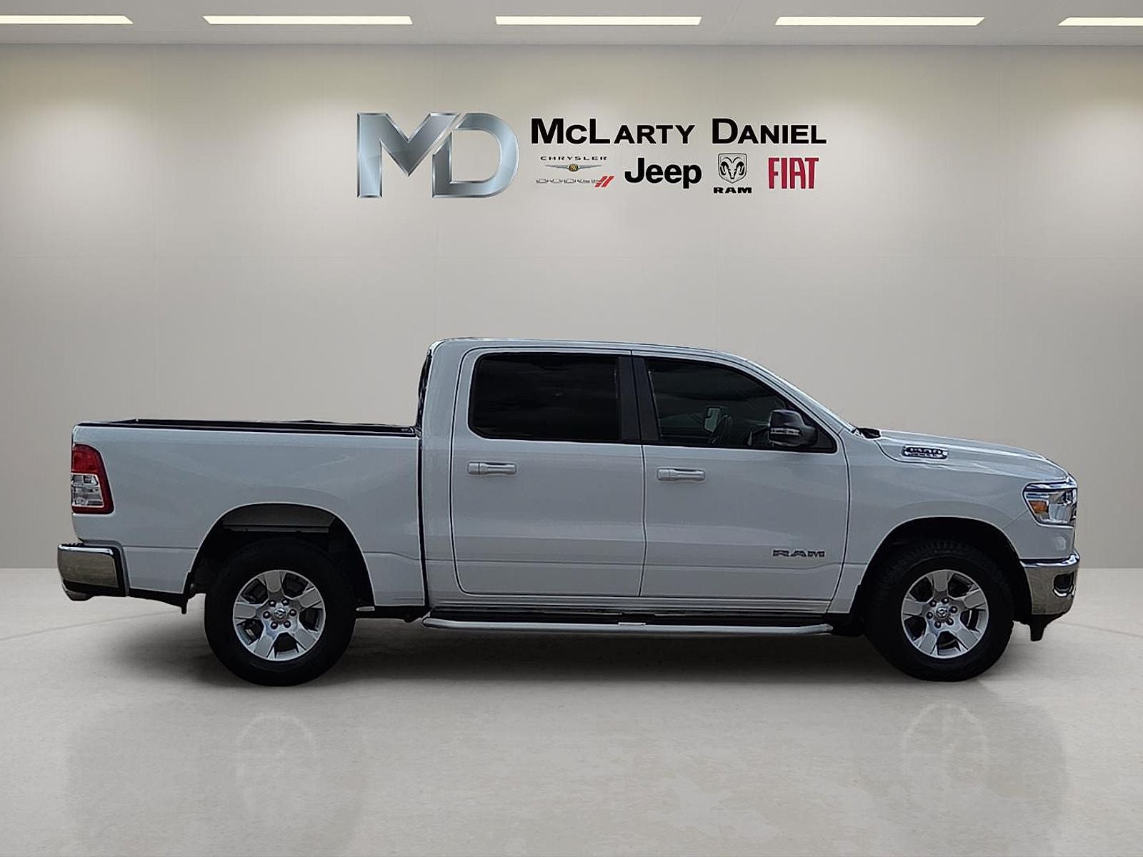 2021 RAM 1500 Big Horn Crew Cab 4x4 5'7' Box