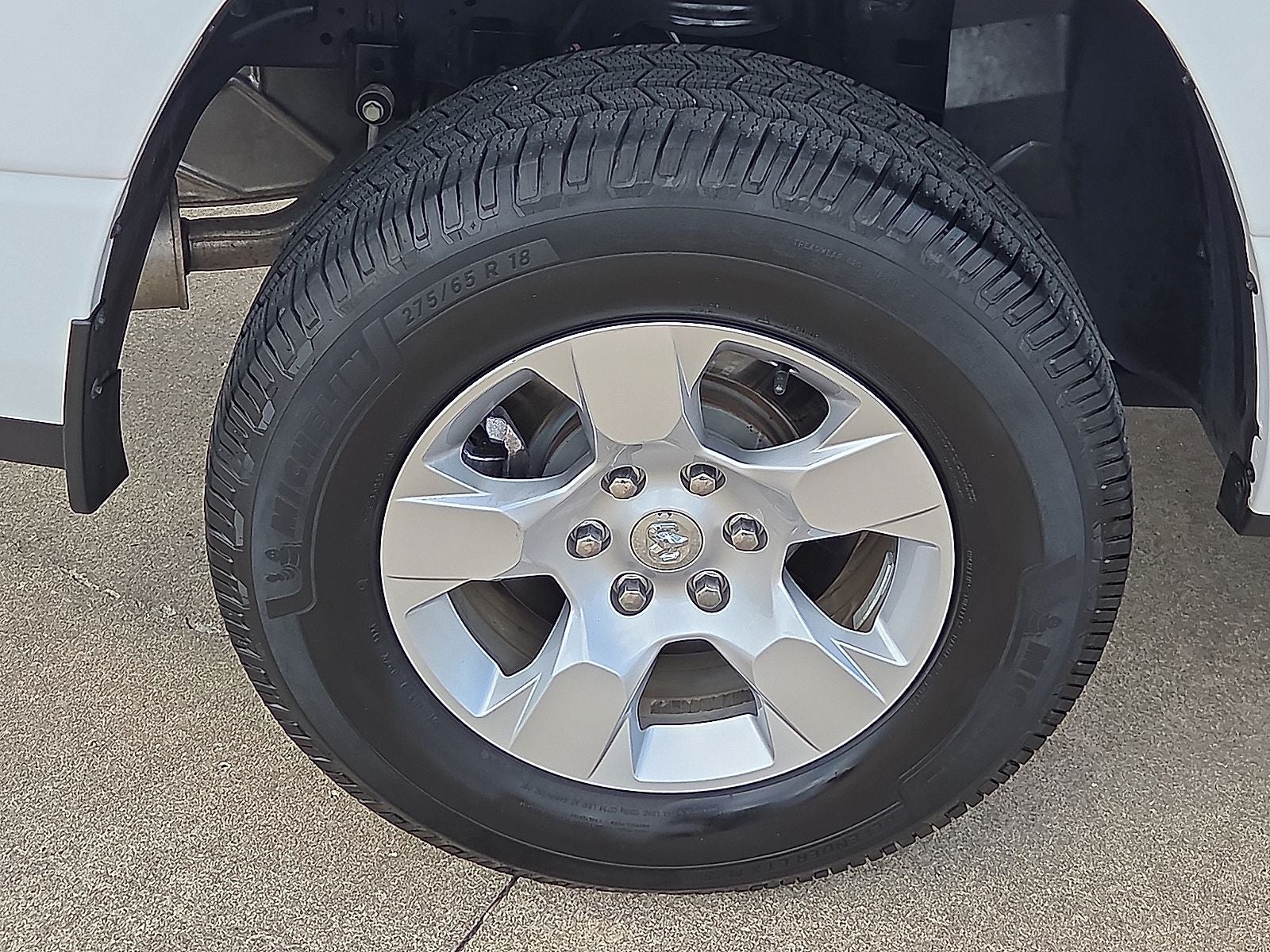 2021 RAM 1500 Big Horn Crew Cab 4x4 5'7' Box