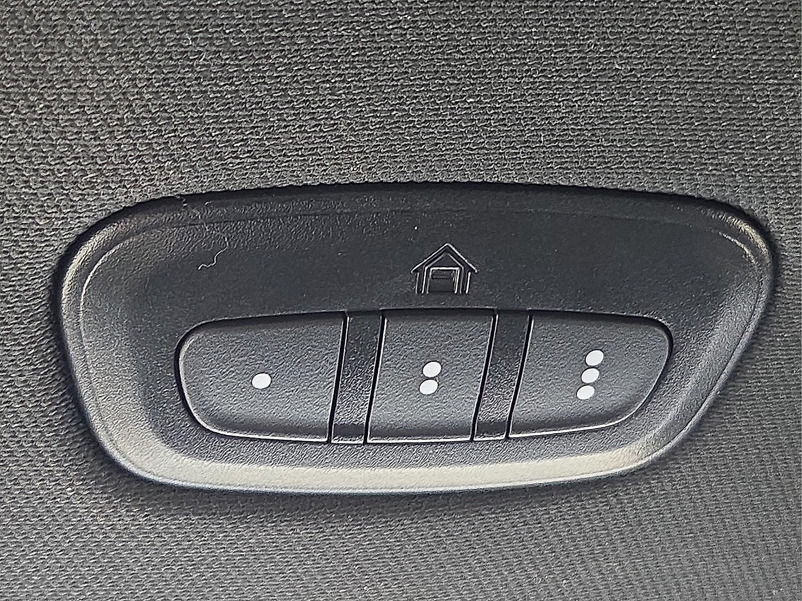 2025 RAM 1500 Laramie Crew Cab 4x4 5'7' Box