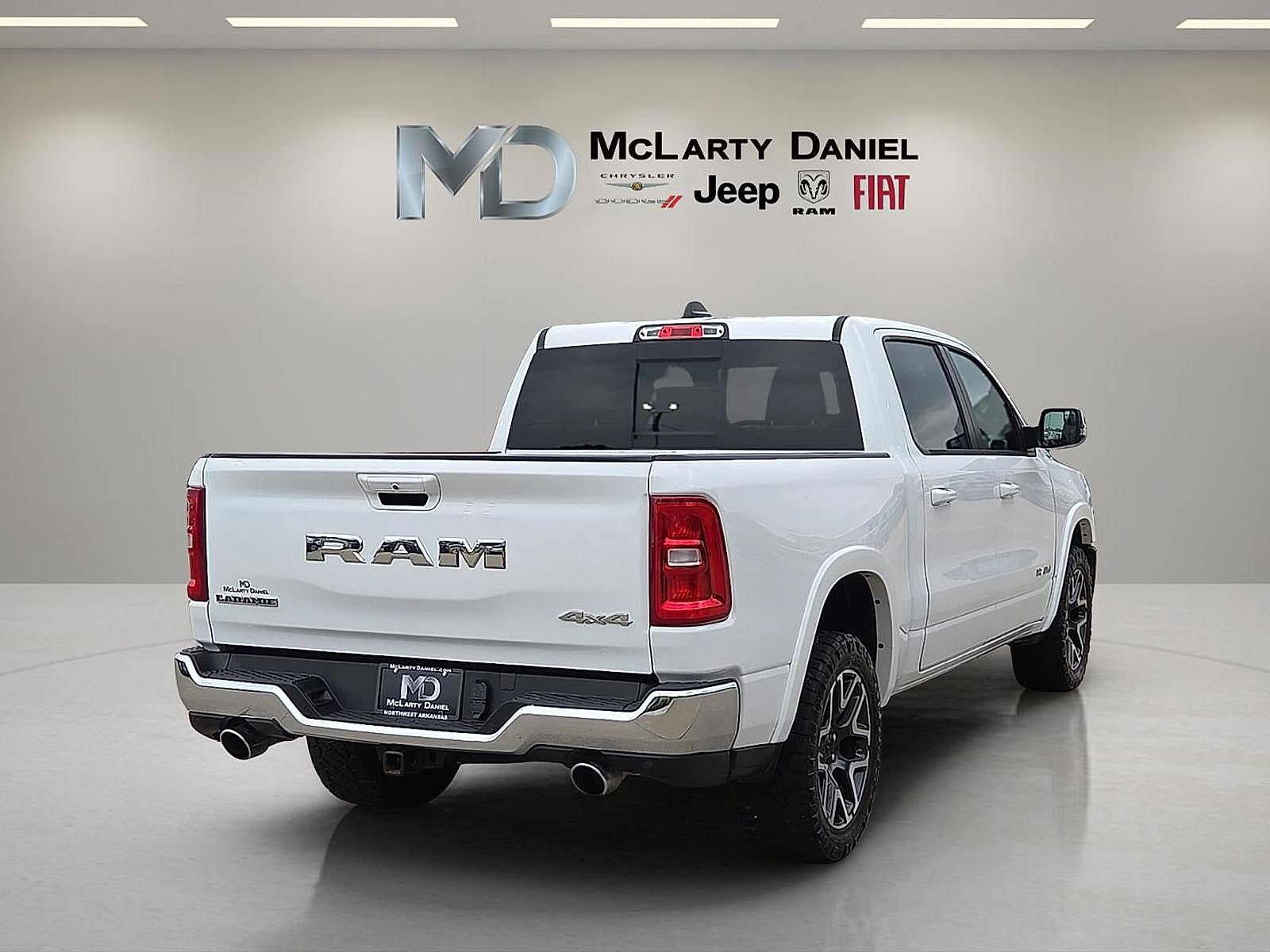 2025 RAM 1500 Laramie Crew Cab 4x4 5'7' Box