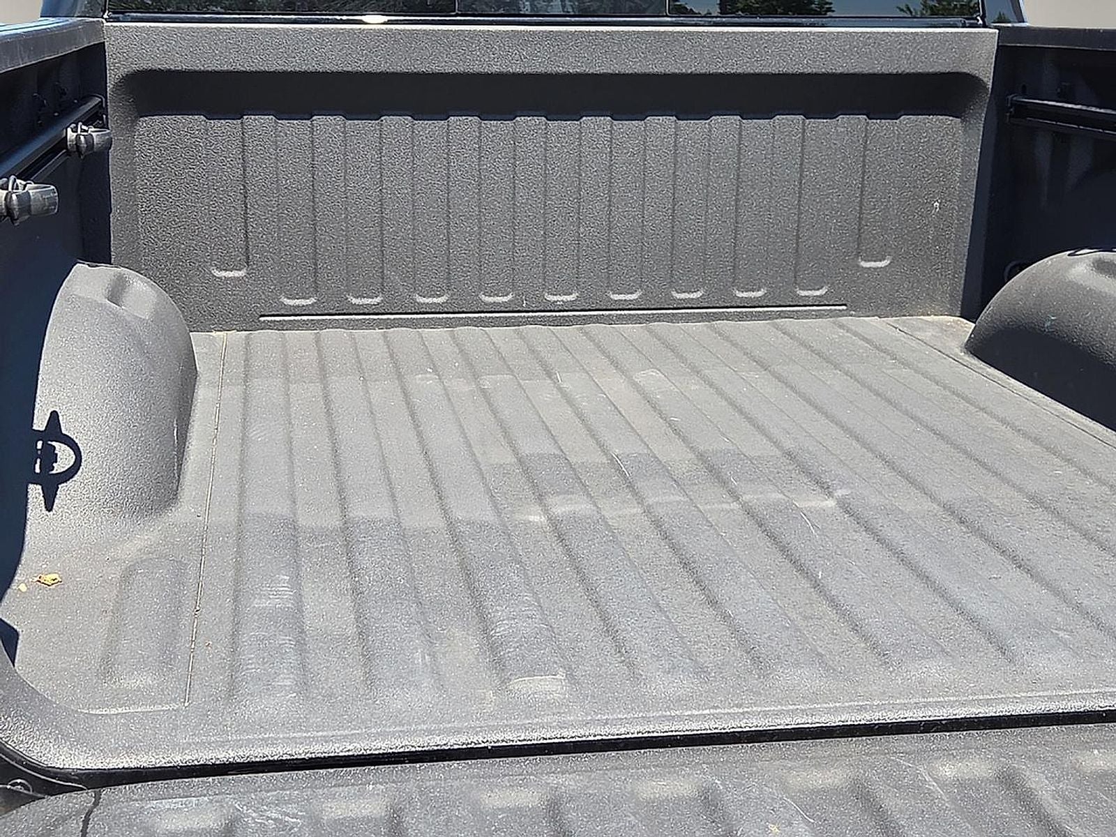 2023 RAM 1500 Laramie Crew Cab 4x4 5'7' Box