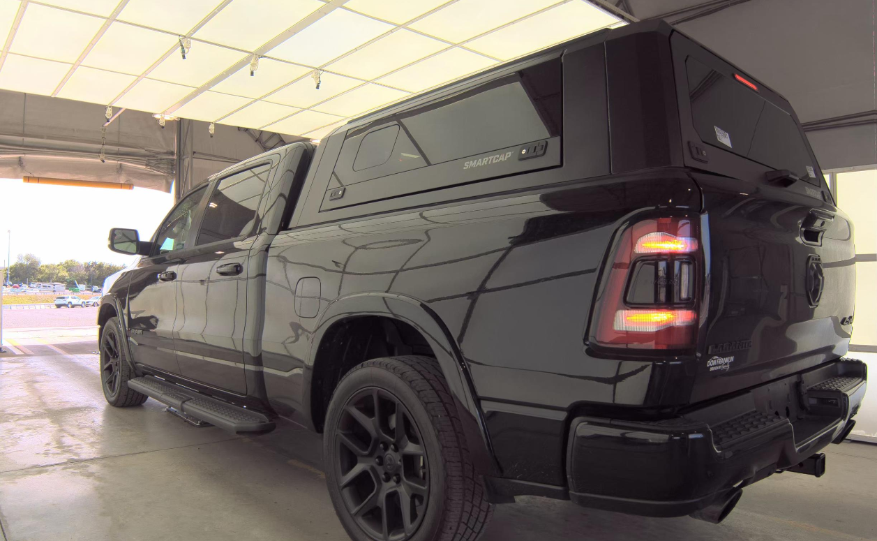 2022 RAM 1500 Laramie Crew Cab 4x4 6'4' Box