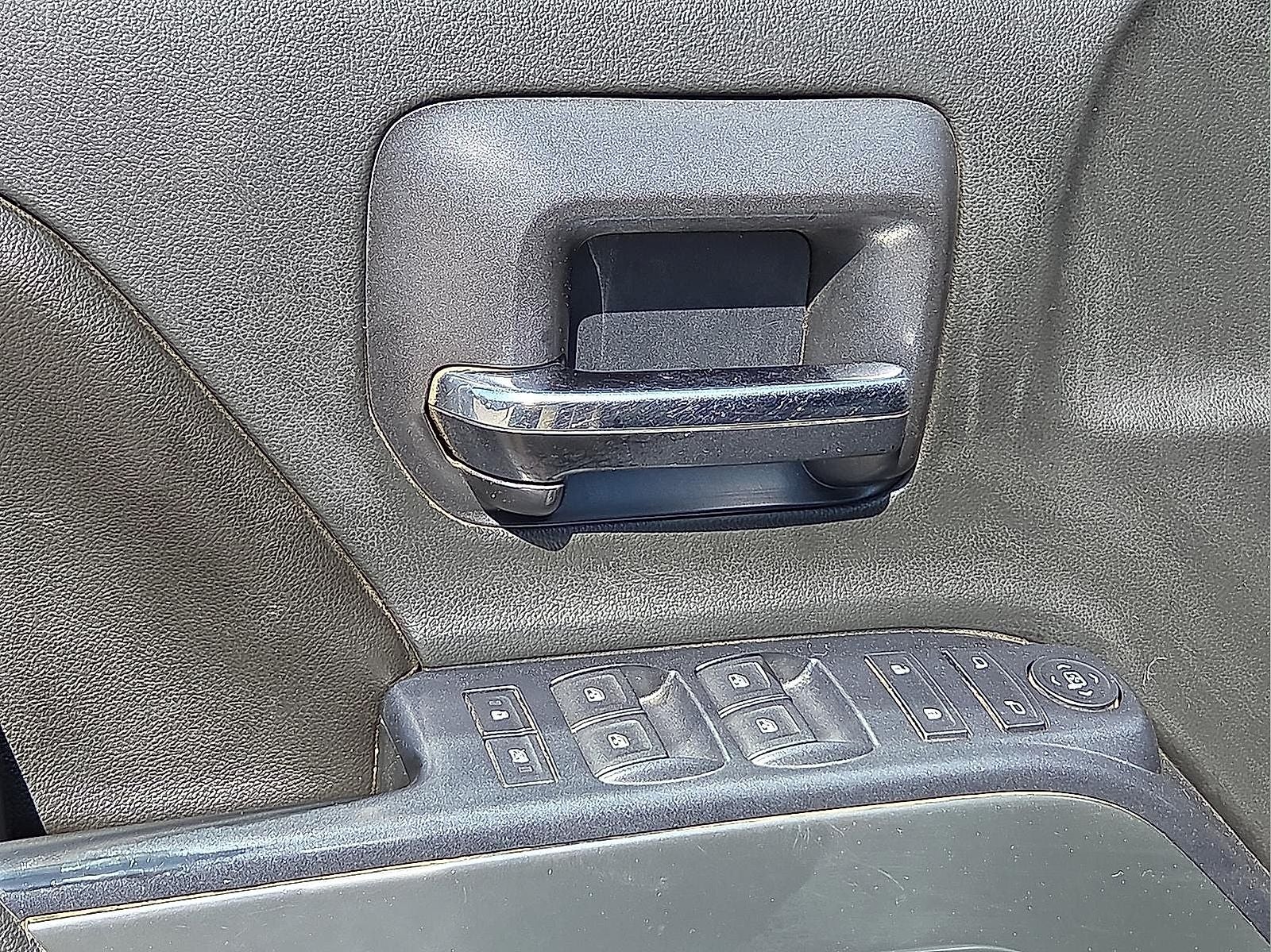 2016 Chevrolet Silverado 3500HD Chassis LT