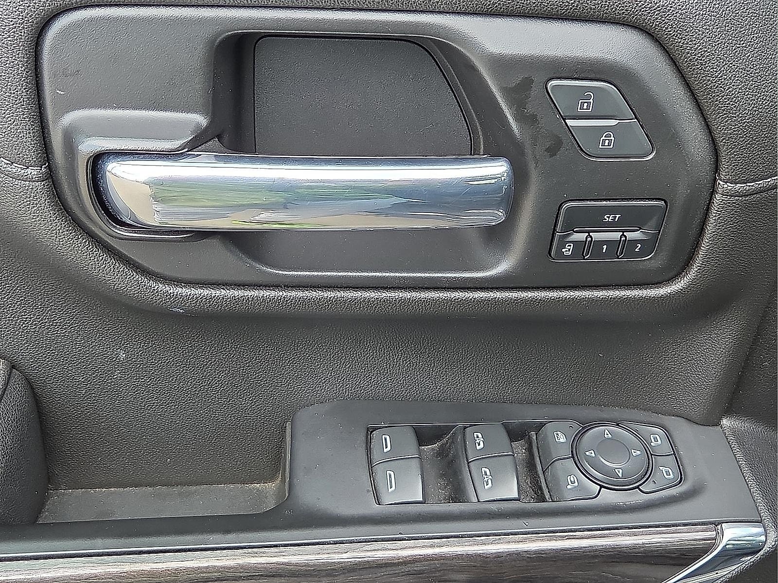 2022 Chevrolet Silverado 1500 LTD 4WD Crew Cab Short Bed LTZ