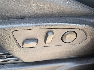 2025 Chevrolet Suburban 2WD LT