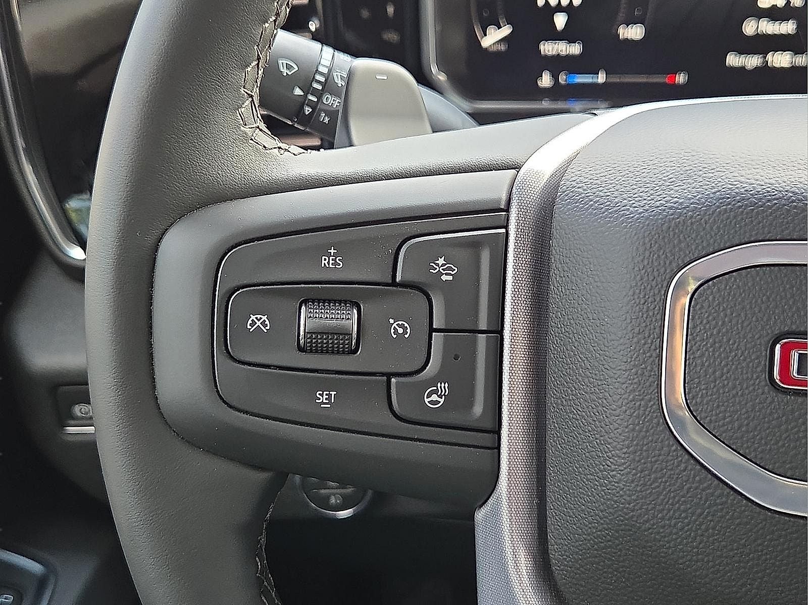 2026 GMC Sierra 1500 Crew Cab, Short Bed, SLT, 4WD