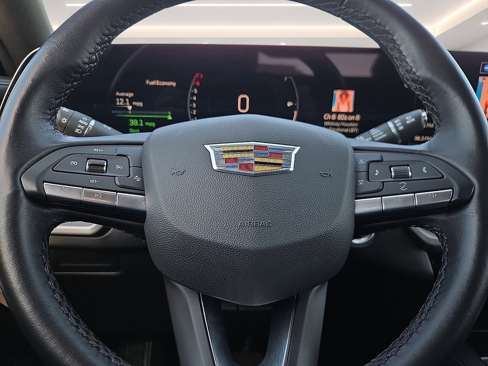 2025 Cadillac XT4 FWD Premium Luxury
