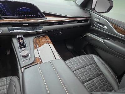 2023 Cadillac Escalade 4WD Sport Platinum