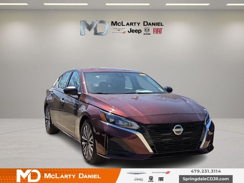 2025 Nissan Altima SV FWD