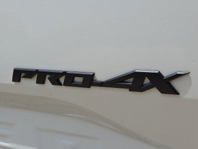 2024 Nissan Frontier Crew Cab PRO-4X 4x4