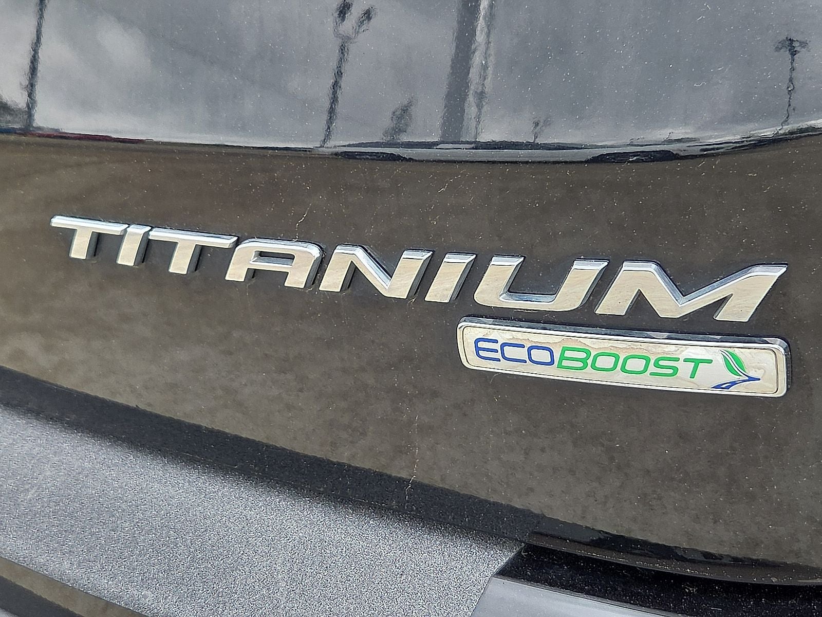 2020 Ford Edge Titanium