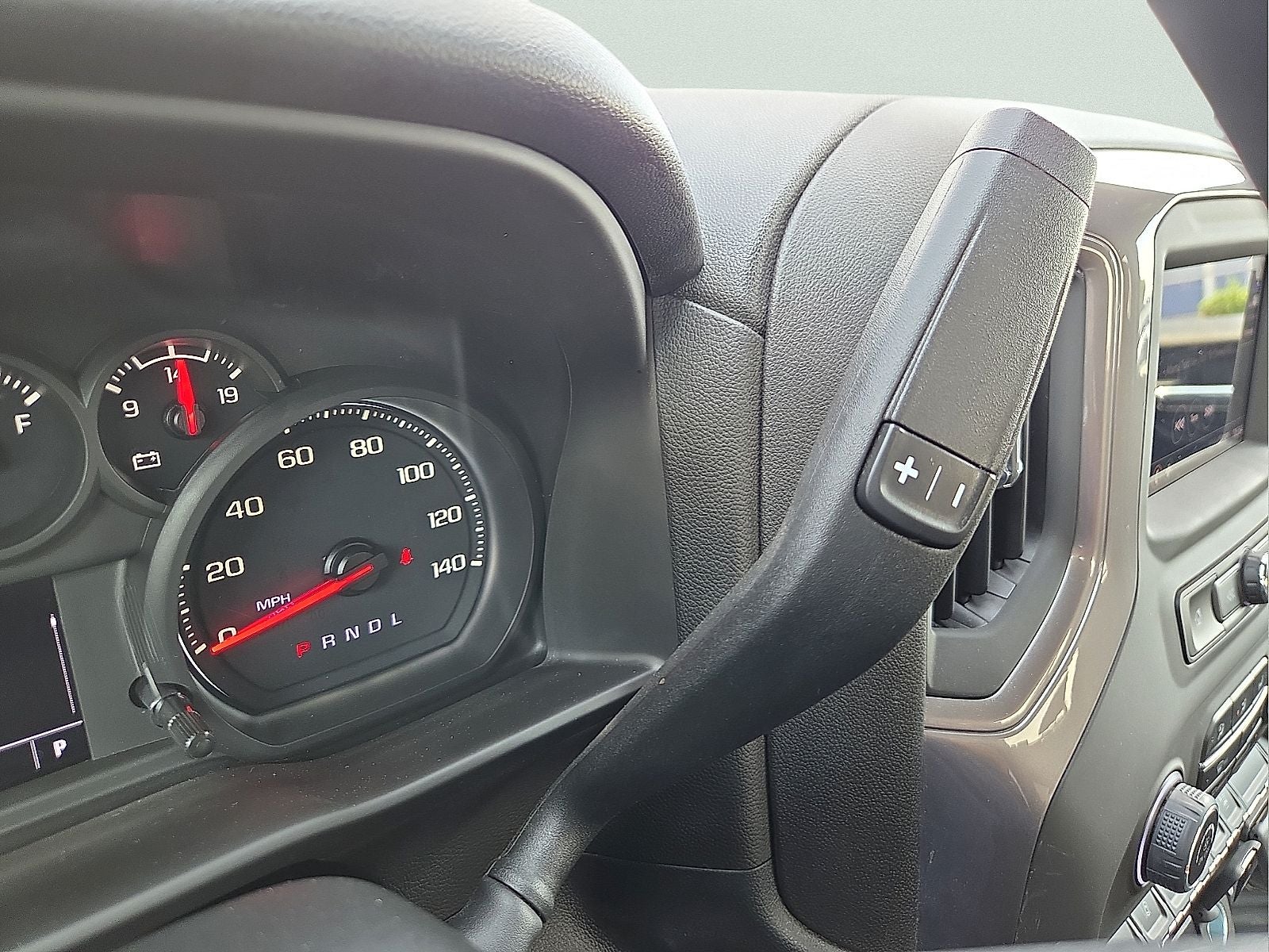 2024 Chevrolet Silverado 2500HD 4WD Crew Cab Standard Bed Custom