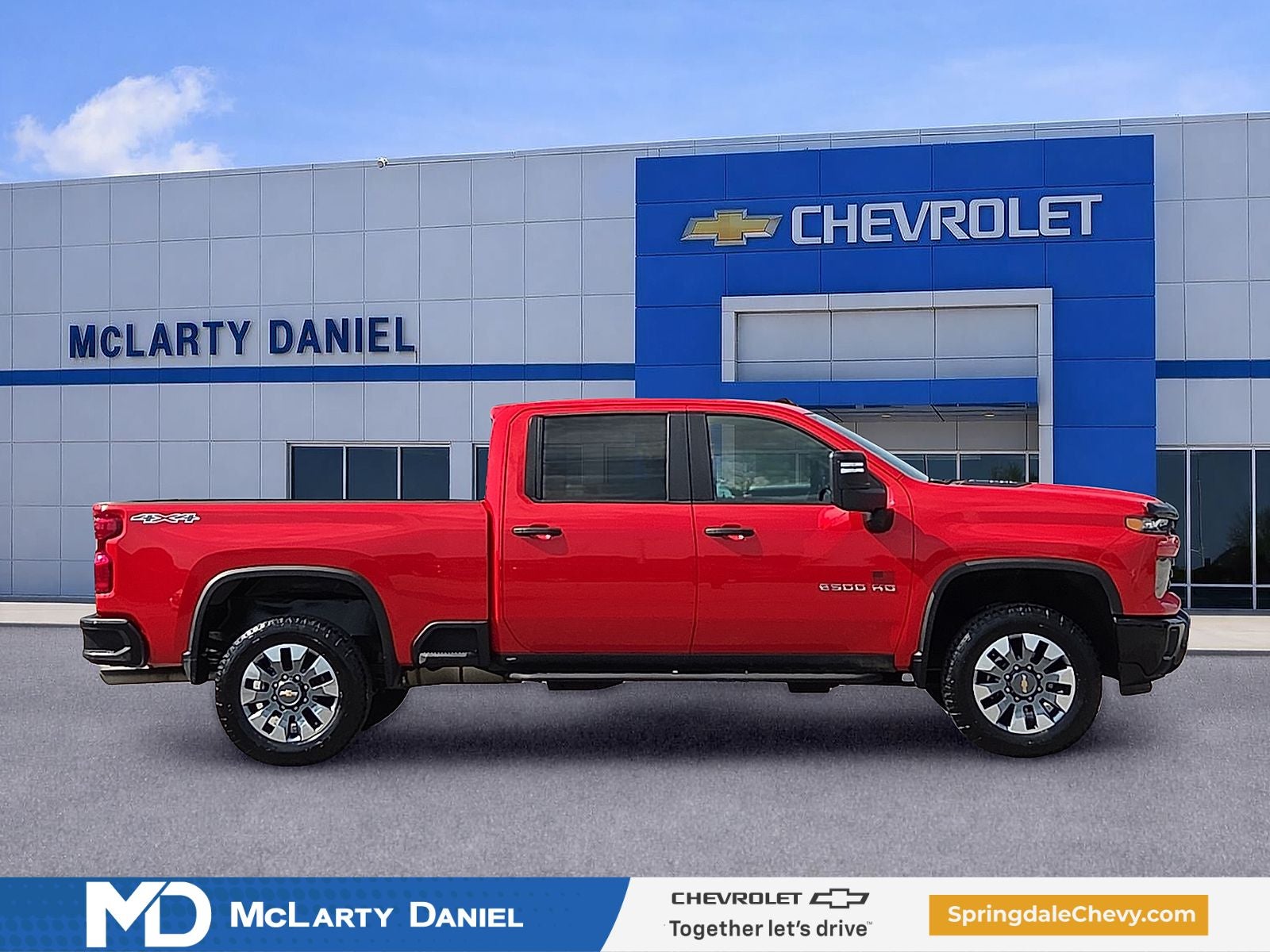 2024 Chevrolet Silverado 2500HD 4WD Crew Cab Standard Bed Custom
